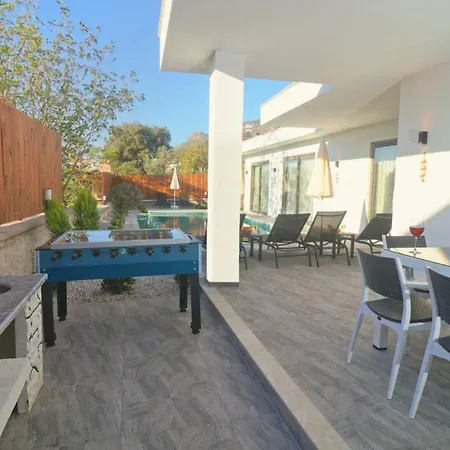Ulugol 3 Bedroom 3594 * Kalkan